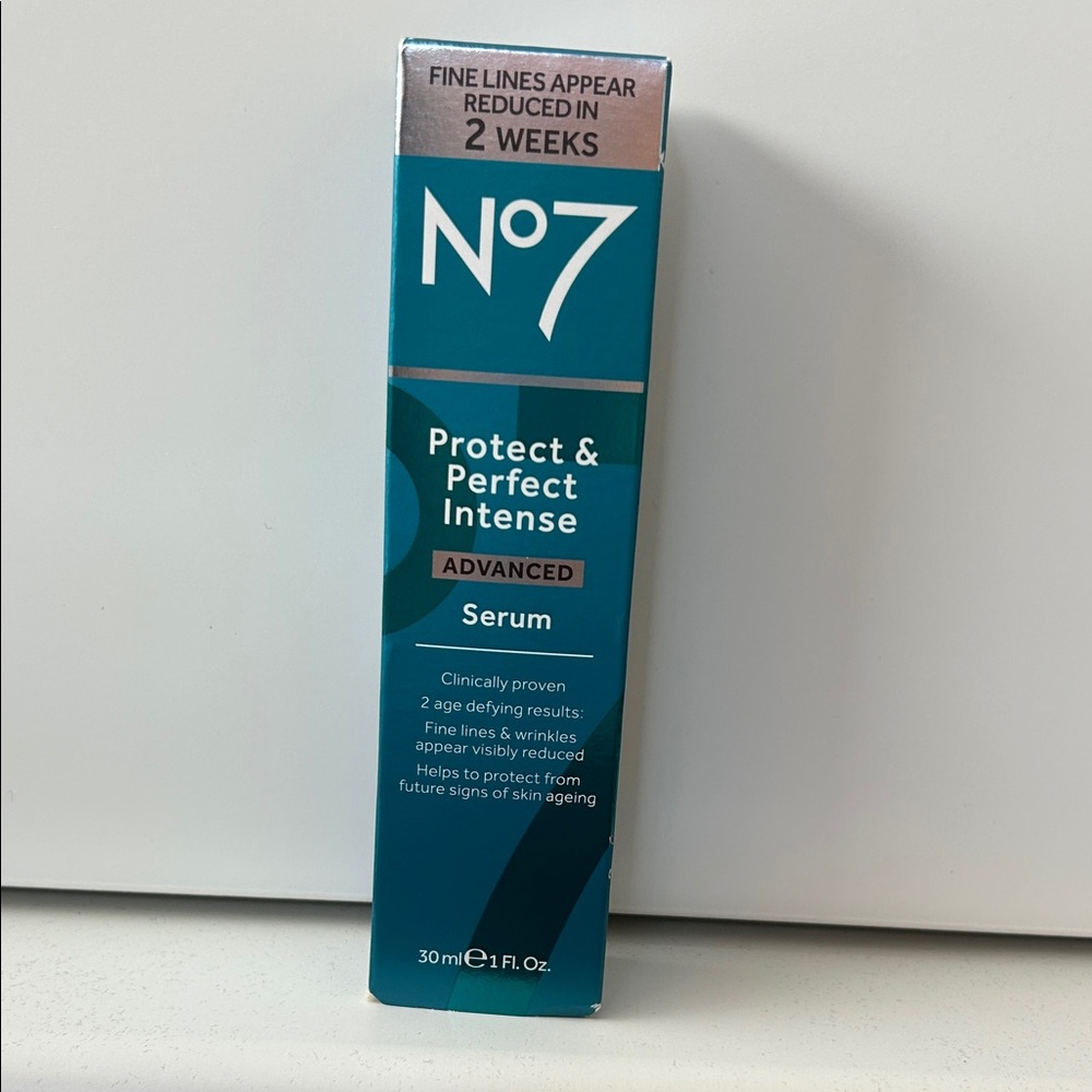No7 Protect & Perfect Intense Advanced Serum